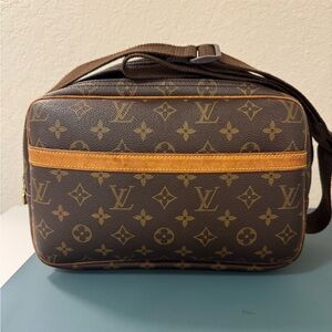 Louis Vuitton Brown Monogram reporter pm Bag